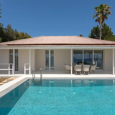 Azzure Vista Seafront Villa Villa *