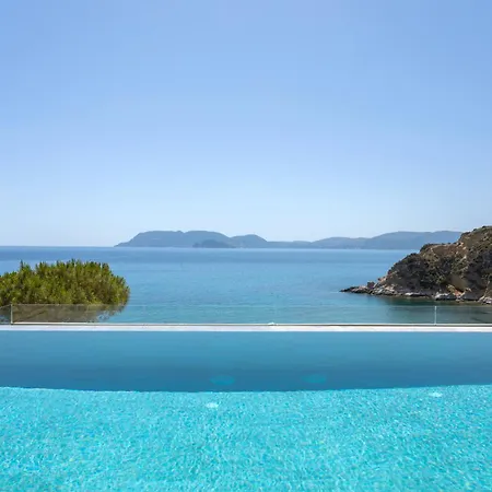 Azzure Vista Seafront Villa Vasilikí