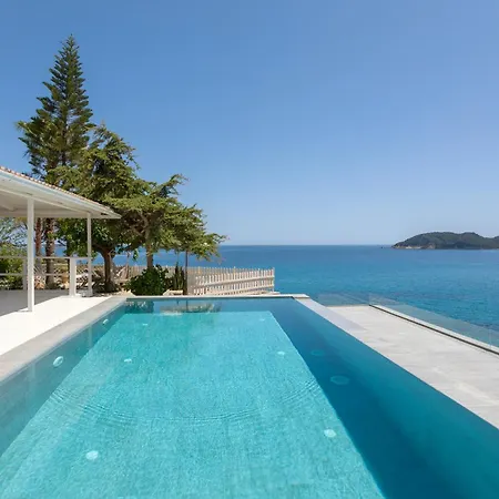 Villa Azzure Vista Seafront Villa