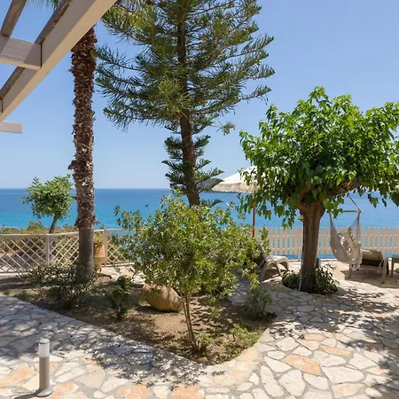 Villa Azzure Vista Seafront Villa *