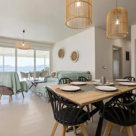 Azzure Vista Seafront Villa Villa Vasilikí