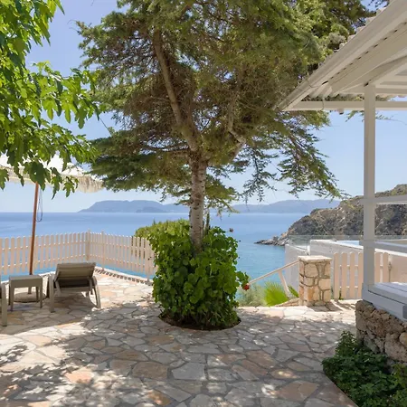 Azzure Vista Seafront Villa