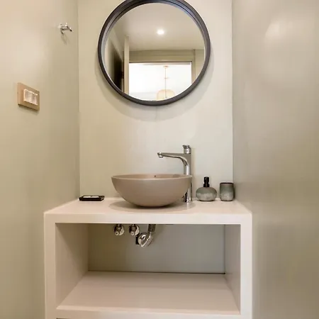 Azzure Vista Seafront Villa Villa *