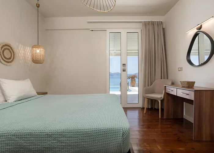 Azzure Vista Seafront Villa Vasilikí